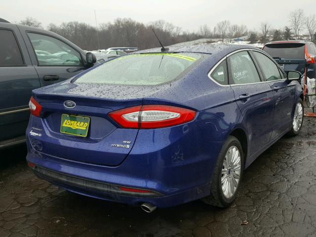 3FA6P0LU1DR258558 - 2013 FORD FUSION SE BLUE photo 4