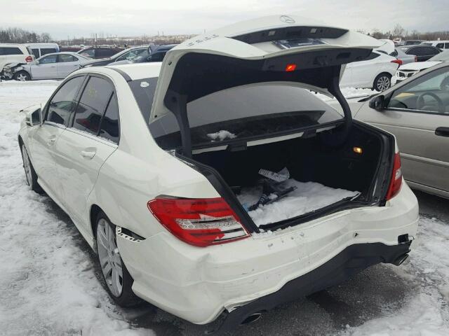 WDDGF8BB5CA631129 - 2012 MERCEDES-BENZ C 300 4MAT WHITE photo 3