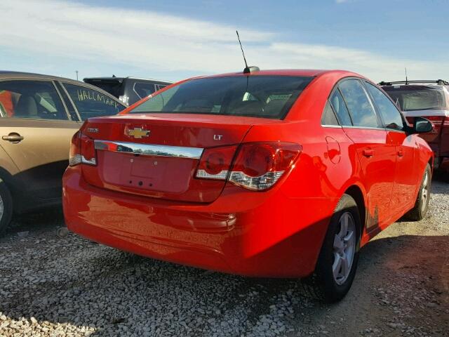 1G1PE5SB8G7219858 - 2016 CHEVROLET CRUZE LIMI RED photo 4