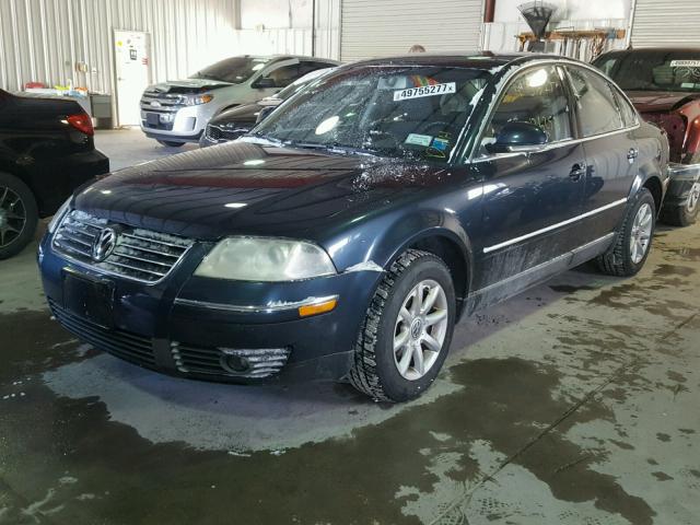 WVWPD63B54E303559 - 2004 VOLKSWAGEN PASSAT GLS BLUE photo 2