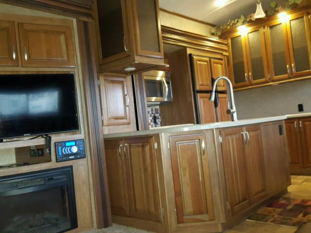 4YDF3432XEA740742 - 2014 KEY MONTANA BEIGE photo 8