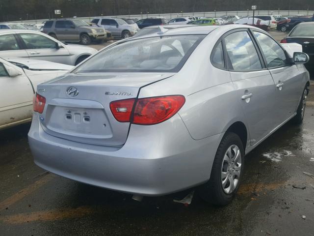 KMHDU46D29U700305 - 2009 HYUNDAI ELANTRA GL SILVER photo 4