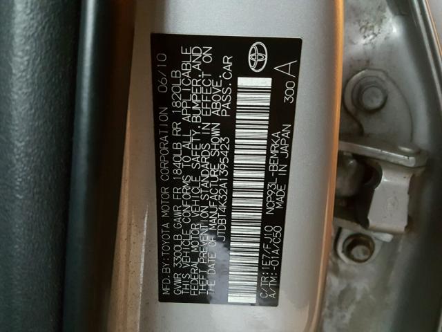 JTDBT4K32A1395423 - 2010 TOYOTA YARIS SILVER photo 10