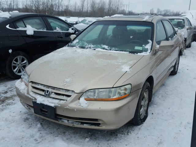 1HGCG66832A050589 - 2002 HONDA ACCORD EX GOLD photo 2