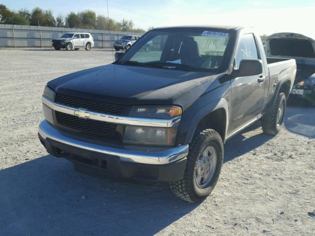 1GCDT148958119172 - 2005 CHEVROLET COLORADO BLACK photo 2