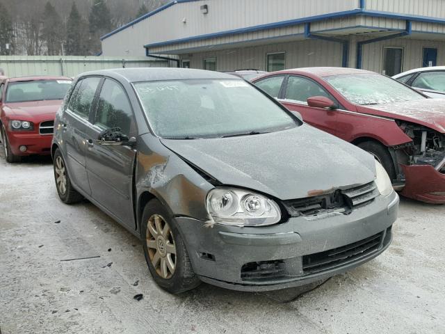 WVWCB71K08W045142 - 2008 VOLKSWAGEN RABBIT GREEN photo 1