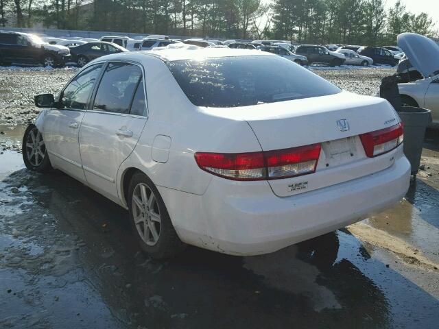 1HGCM563X3A006646 - 2003 HONDA ACCORD LX WHITE photo 3