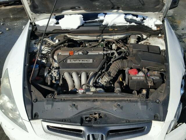 1HGCM563X3A006646 - 2003 HONDA ACCORD LX WHITE photo 7