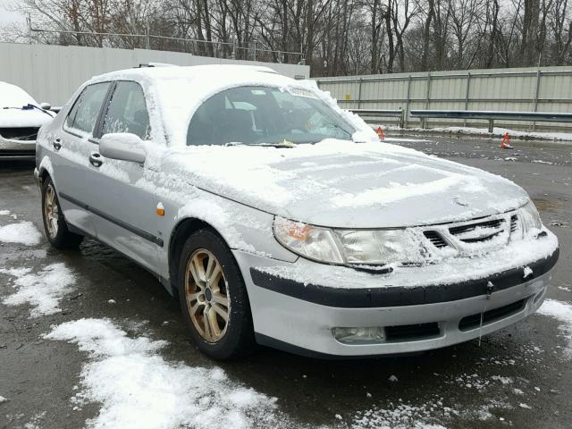 YS3EF48Z3Y3068374 - 2000 SAAB 9-5 SE SILVER photo 1