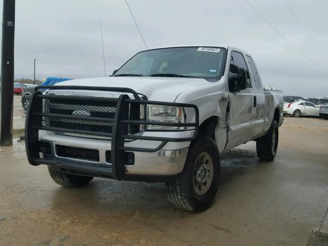 1FTSX215X5EB08419 - 2005 FORD F250 SUPER WHITE photo 2