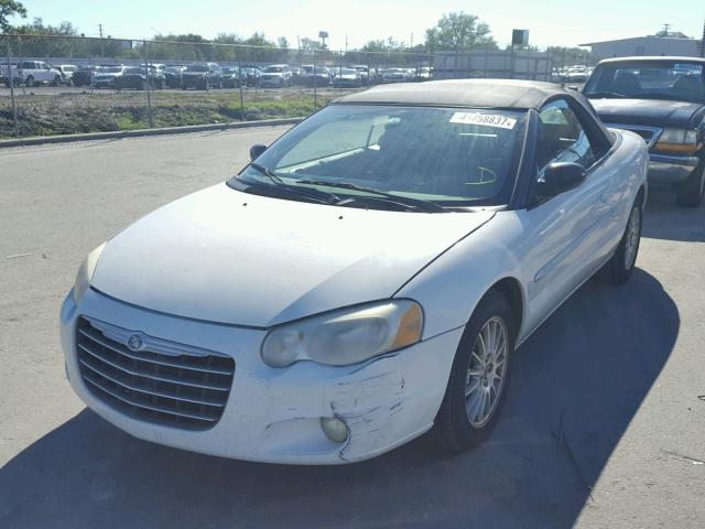 1C3EL55R54N218420 - 2004 CHRYSLER SEBRING LX WHITE photo 2