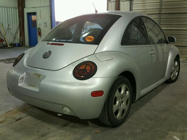 3VWCK21C13M415967 - 2003 VOLKSWAGEN NEW BEETLE 银色 照片 4