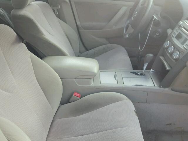 4T1BF3EK4AU056970 - 2010 TOYOTA CAMRY BASE BLACK photo 5