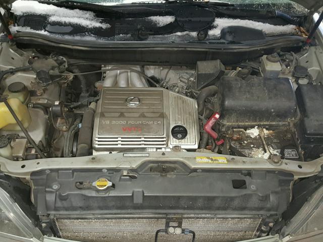 JT6HF10U6X0013623 - 1999 LEXUS RX 300 SILVER photo 7