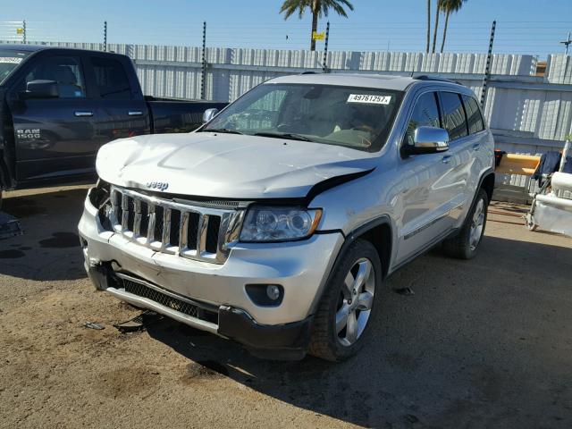 1J4RR6GT6BC509618 - 2011 JEEP GRAND CHER SILVER photo 2