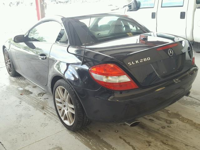 WDBWK54F87F163078 - 2007 MERCEDES-BENZ SLK 280 BLACK photo 3