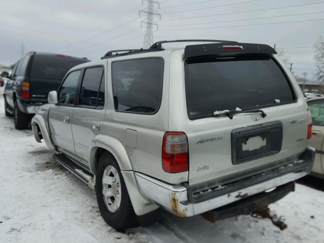 JT3HN86R0Y0302137 - 2000 TOYOTA 4RUNNER SR SILVER photo 3