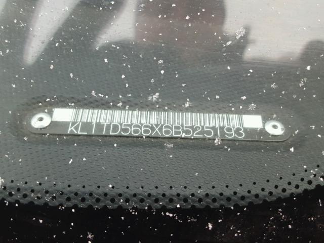 KL1TD566X6B525193 - 2006 CHEVROLET AVEO BASE ORANGE photo 10