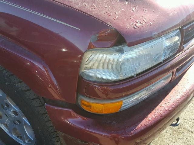 1GNEK13ZX4R215264 - 2004 CHEVROLET TAHOE K150 BURGUNDY photo 9