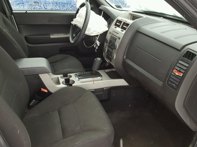 1FMCU93158KE47901 - 2008 FORD ESCAPE XLT SILVER photo 5