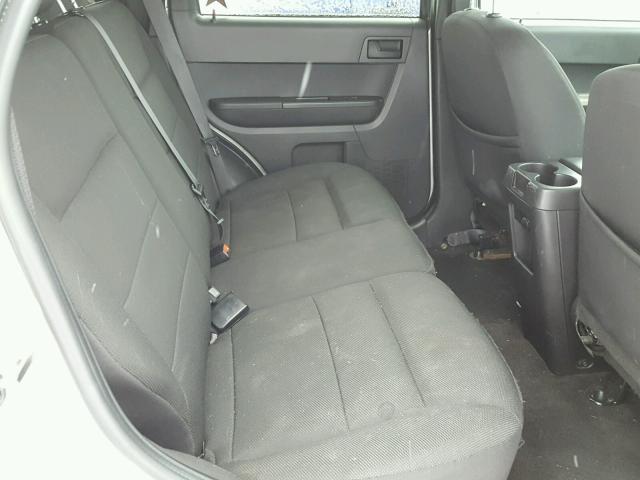 1FMCU93158KE47901 - 2008 FORD ESCAPE XLT SILVER photo 6