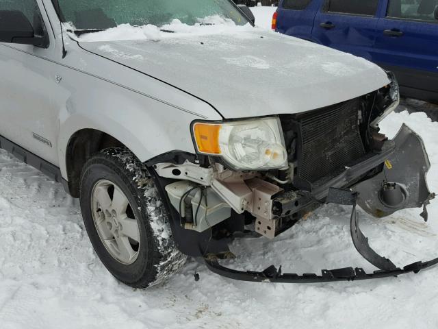 1FMCU93158KE47901 - 2008 FORD ESCAPE XLT SILVER photo 9