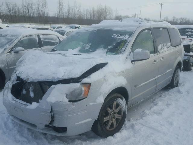 2A8HR54P18R754273 - 2008 CHRYSLER TOWN & COU Gümüş foto 2