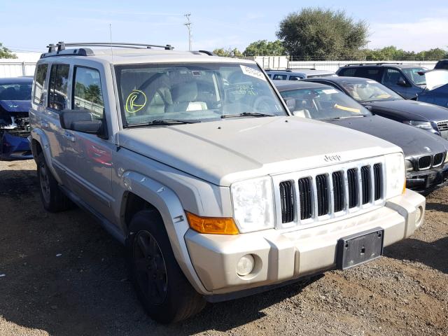 1J8HH58226C366038 - 2006 JEEP COMMANDER TAN photo 1