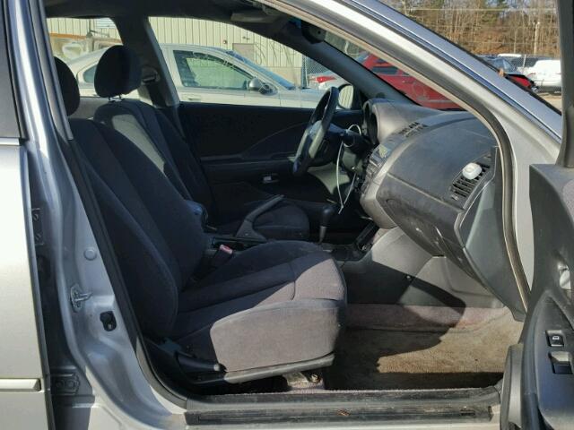 1N4AL11D82C231769 - 2002 NISSAN ALTIMA BAS SILVER photo 5