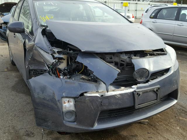 JTDKN3DU7B5369985 - 2011 TOYOTA PRIUS GRAY photo 9