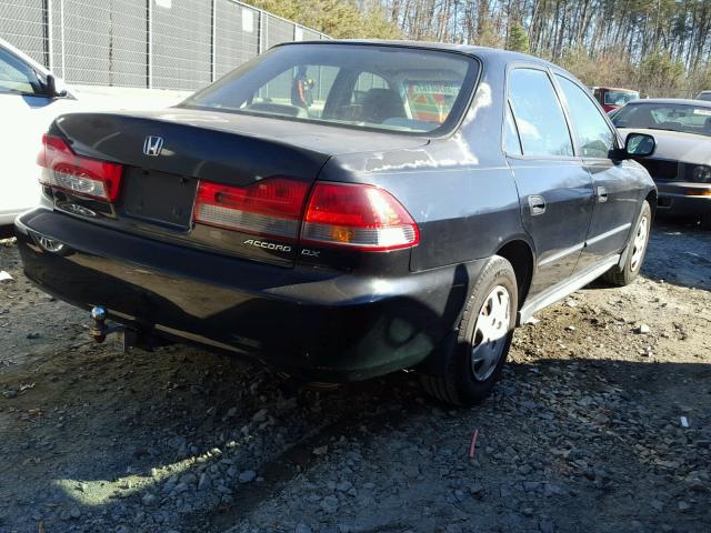 1HGCF85492A140987 - 2002 HONDA ACCORD DX SILVER photo 4