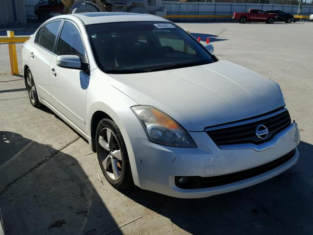 1N4BL21E28N462960 - 2008 NISSAN ALTIMA 3.5 WHITE photo 1