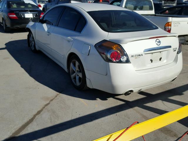 1N4BL21E28N462960 - 2008 NISSAN ALTIMA 3.5 WHITE photo 3