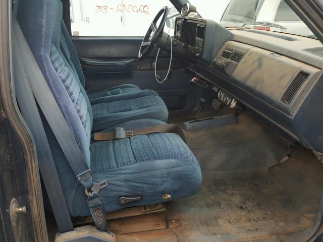 1GCGK34N0JE158178 - 1988 CHEVROLET GMT-400 K3 BLUE photo 5