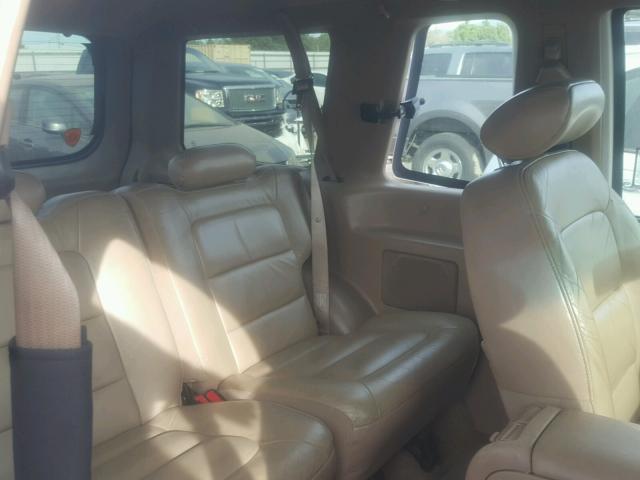 1FMYU60E31UC01354 - 2001 FORD EXPLORER S WHITE photo 6