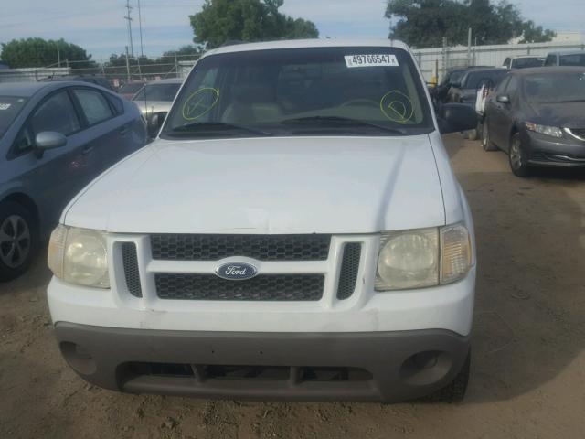 1FMYU60E31UC01354 - 2001 FORD EXPLORER S WHITE photo 9