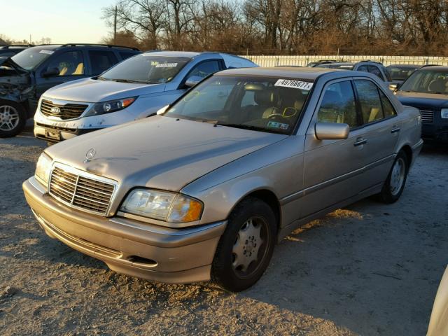 WDBHA24G2YA857539 - 2000 MERCEDES-BENZ C 230 BROWN photo 2