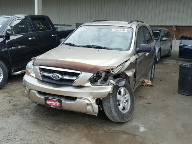 KNDJD735195882529 - 2009 KIA SORENTO LX TAN photo 2