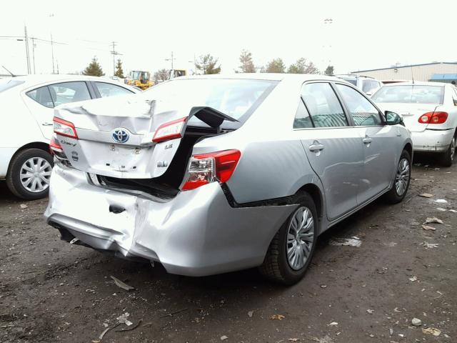 4T1BD1FK1CU027082 - 2012 TOYOTA CAMRY HYBR SILVER photo 4