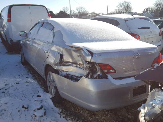 4T1BK36B15U008536 - 2005 TOYOTA AVALON XL SILVER photo 3