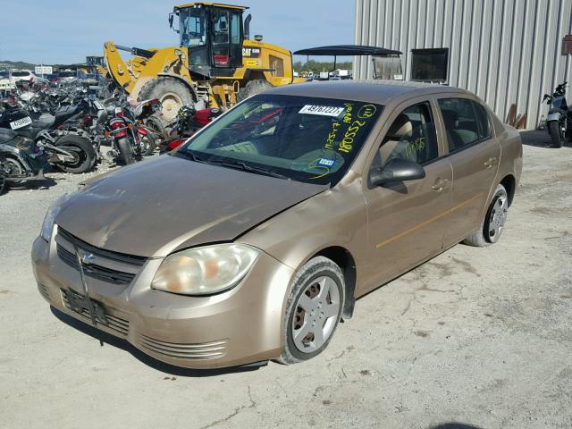 1G1AK52F257557027 - 2005 CHEVROLET COBALT GOLD photo 2