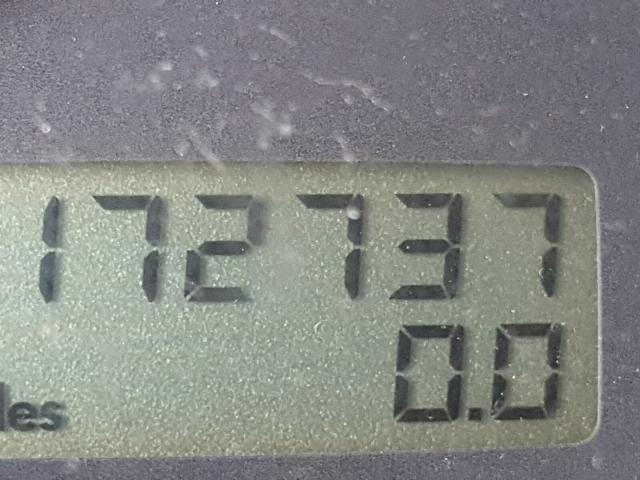 WVWPD63BX3P045722 - 2003 VOLKSWAGEN PASSAT GLS GREEN photo 8