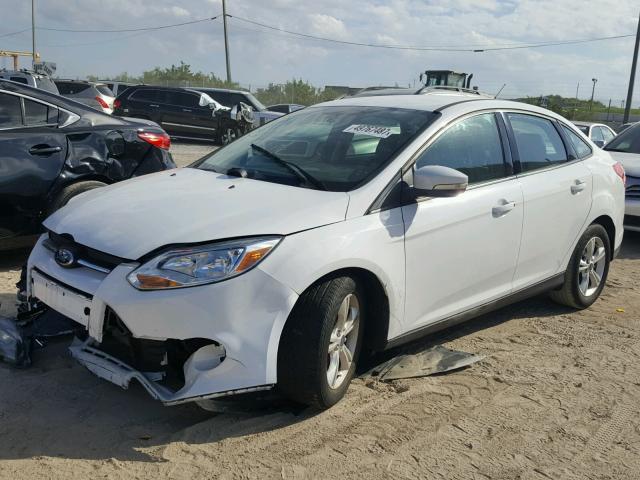 1FADP3F25EL447927 - 2014 FORD FOCUS SE WHITE photo 2