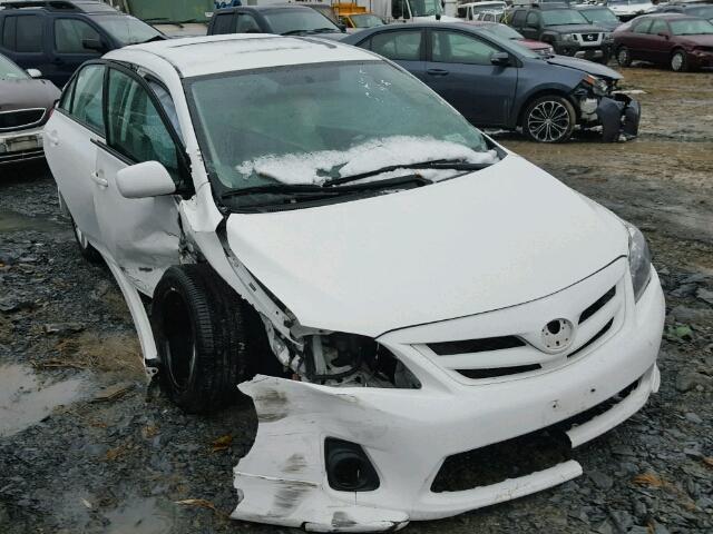 2T1BU4EE3BC647364 - 2011 TOYOTA COROLLA BA WHITE photo 1