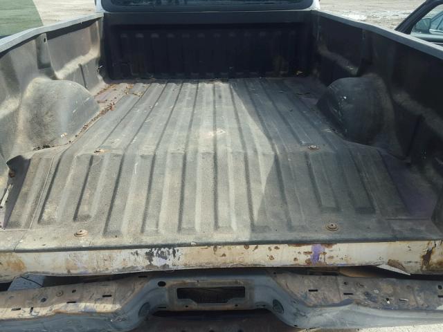 2FTRF17232CA76780 - 2002 FORD F150 WHITE photo 6