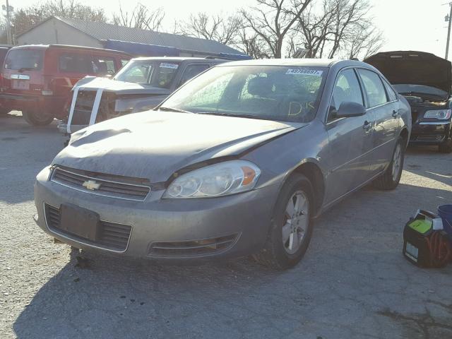 2G1WT58N389141766 - 2008 CHEVROLET IMPALA LT GRAY photo 2