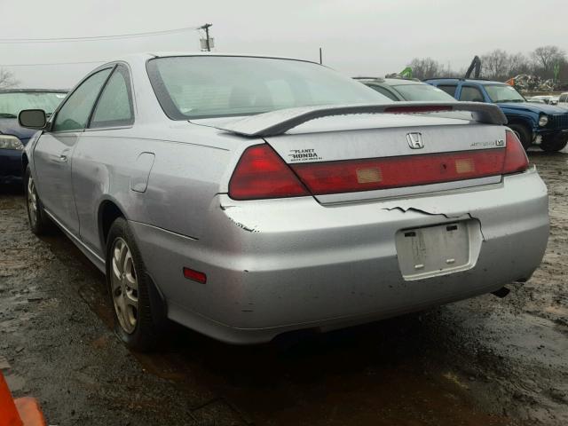 1HGCG22572A023786 - 2002 HONDA ACCORD EX SILVER photo 3