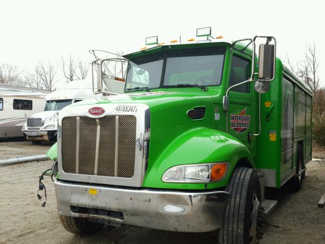 2NP2HN6XXCM120651 - 2012 PETERBILT 337 GREEN photo 2