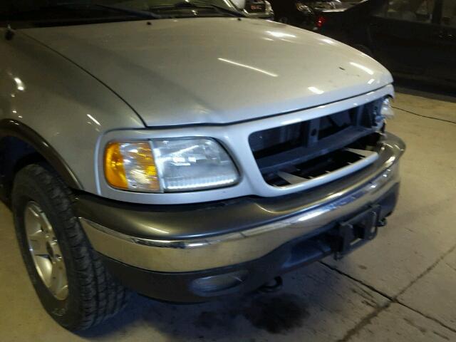 1FTRW08L82KA86492 - 2002 FORD F150 SUPER SILVER photo 10