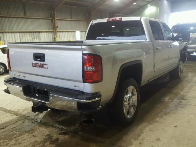 1GT12TE89GF305924 - 2016 GMC SIERRA K25 SILVER photo 4